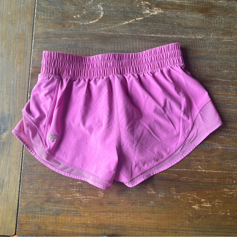 Aritzia Golden Active Rush Mesh Trim Running Shorts - Berry - Size 00